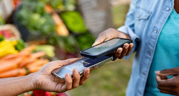 LE MOBILE MONEY A L’EPREUVE DU FISC : Laffer qui risque de déraper ? LE MOBILE MONEY A L’EPREUVE DU FISC : Laffer qui risque de déraper ?