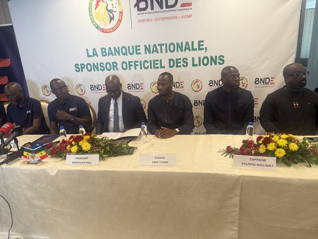 SPONSOR OFFICIEL DES « LIONS » DU FOOT : La BNDE met le maillot SPONSOR OFFICIEL DES « LIONS » DU FOOT : La BNDE met le maillot