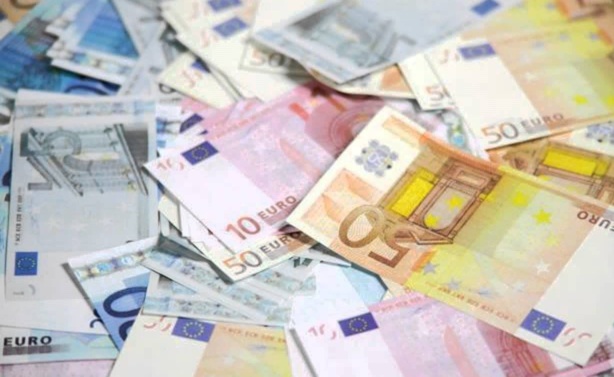 Envois de fonds : Légère hausse de 0,4% en 2015 Envois de fonds : Légère hausse de 0,4% en 2015