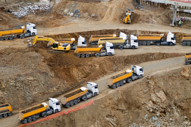 De la roche à l'industrie - Comment les industries extractives peuvent-elles être une plate-forme pour l'industrialisation de l'Afrique ? De la roche à l'industrie - Comment les industries extractives peuvent-elles être une plate-forme pour l'industrialisation de l'Afrique ?