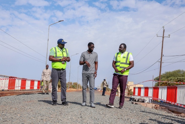 Tournée économique : Le président Bassirou Diomaye Faye inspecte le chantier Kidira-Bakel