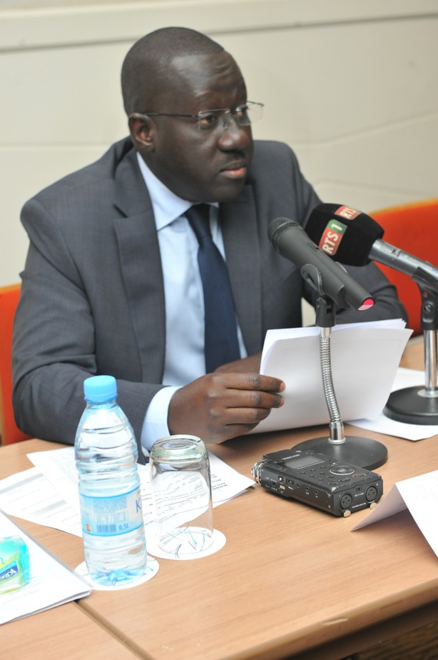 M. Cheikh Tidiane Diop Secrétaire général du ministère sénégalais de l’économie, des finances et du plan M. Cheikh Tidiane Diop Secrétaire général du ministère sénégalais de l’économie, des finances et du plan