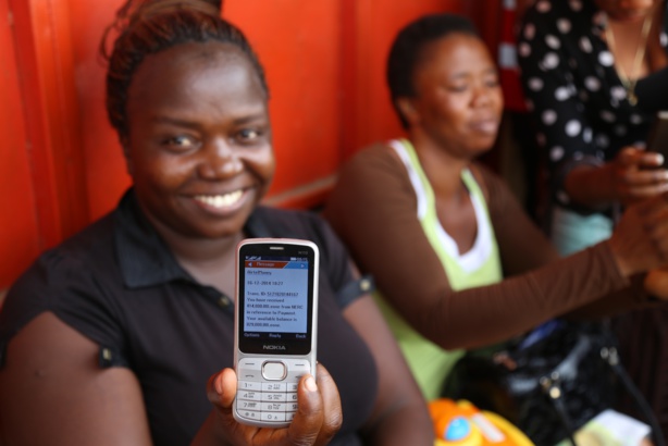 Rapport: Les paiements numériques durant l'Ebola ont fait économiser 10 millions de dollars Rapport: Les paiements numériques durant l'Ebola ont fait économiser 10 millions de dollars