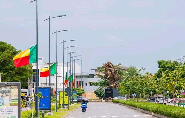 Le Bénin lève 22 milliards FCFA sur le marché financier de l’UEMOA. Le Bénin lève 22 milliards FCFA sur le marché financier de l’UEMOA.
