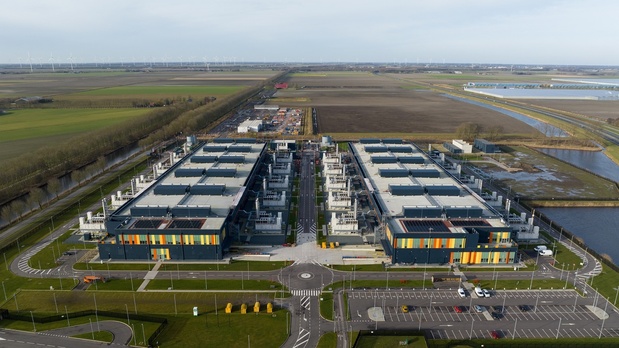 © Shutterstock/Make more Aerials | Un centre de données de superordinateur dans le Royaume des Pays-Bas