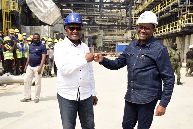 De gauche à droite Aliko DANGOTE et Dr Akinwumi ADESINA ancien président de la BAD