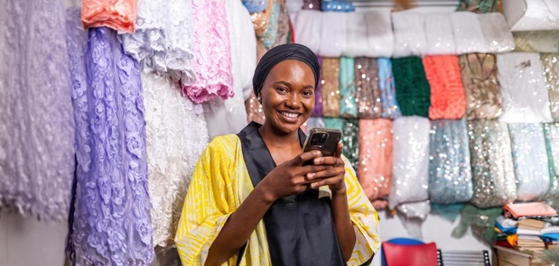 Inclusion financière des femmes en Afrique : La Bad et le groupe Axian lancent un programme de finance numérique