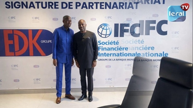 de gauche à droite, Demba-Ka-fondateur-et-PDG de EDK-et-Olivier-Buyoya de IFC