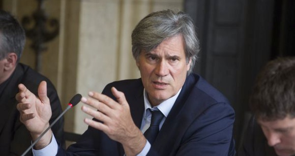 Stéphane Le Foll, ministre français de l'Agriculture, de l'Agroalimentaire et de la Forêt Stéphane Le Foll, ministre français de l'Agriculture, de l'Agroalimentaire et de la Forêt