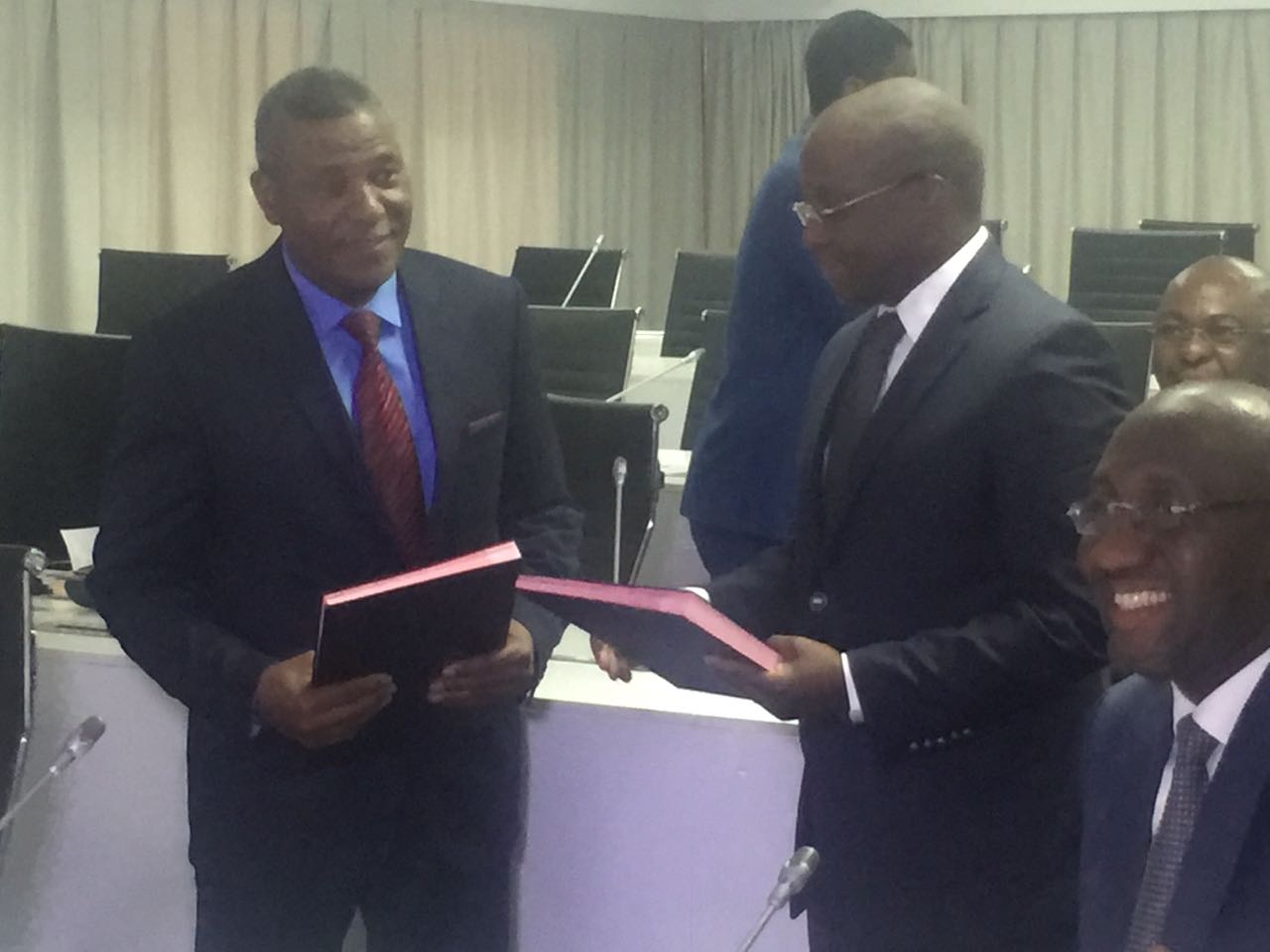 Convention de prêt : La BACI alloue 26 milliards de francs CFA à l’ASECNA Convention de prêt : La BACI alloue 26 milliards de francs CFA à l’ASECNA