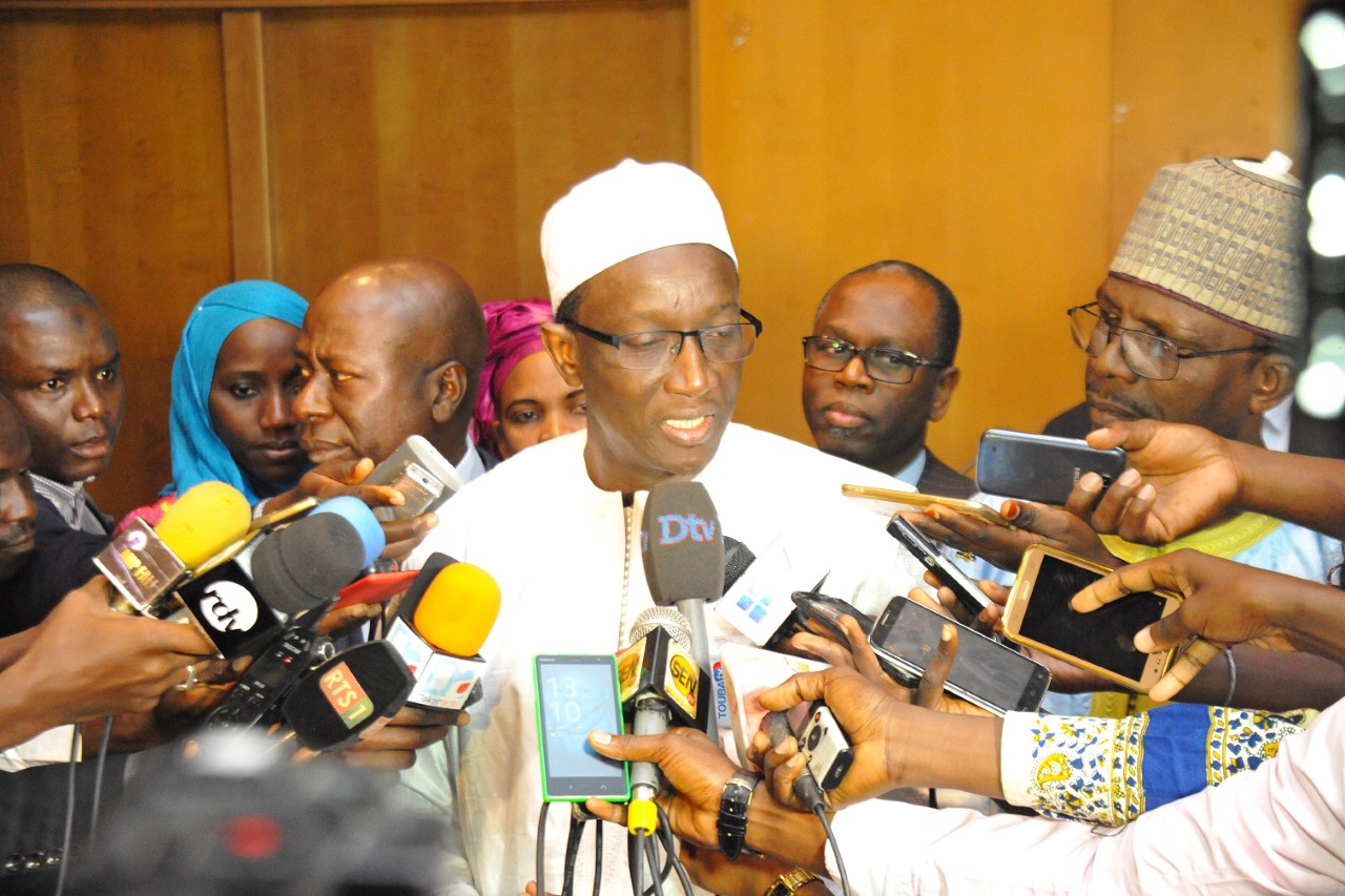 ARRIERES DE 70 MILLIARDS DE PAIEMENT DES BTP :  Amadou Bâ assure que le paiement est en cours