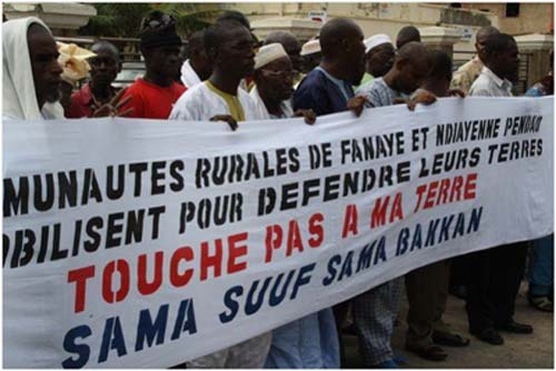 Marche contre  le projet de plantation de biocarburants  des populations de Fanaye, au Sénégal(image d’archive)