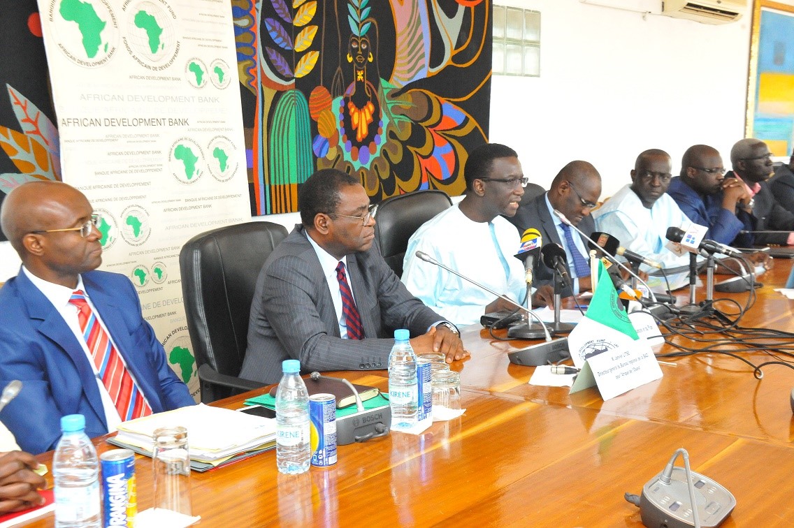 Train Express Régional : Amadou Ba annonce le bouclage du financement