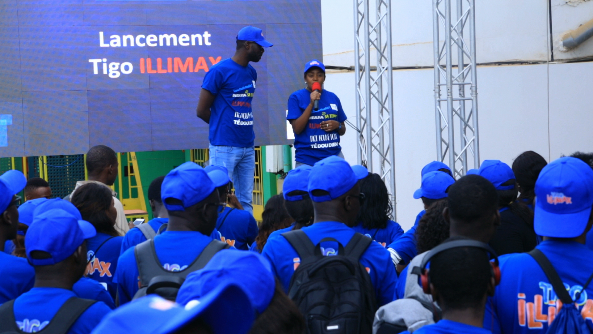 Téléphonie : Tigo lance son offre illimitée TIGO ILLIMAX