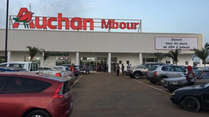 SENEGAL-  L’UNACOIS appelle à la mobilisation pour que ‘’Auchan dégage’’ SENEGAL-  L’UNACOIS appelle à la mobilisation pour que ‘’Auchan dégage’’