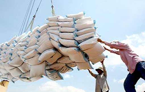 Commerce: Sensible hausse des importations en juillet