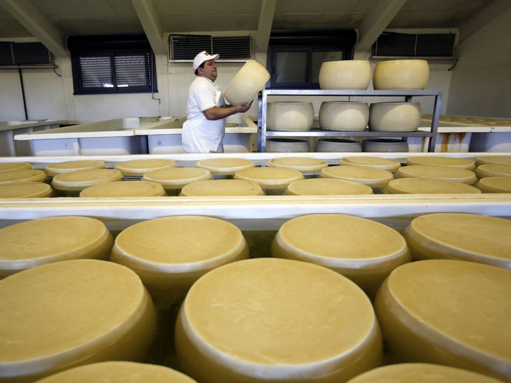 FAO/Alessia Pierdomenico L'Indice FAO des prix des produits laitiers a baissé de 2,9% depuis juin, marquant ainsi sa seconde baisse consécutive en l'espace de deux mois.