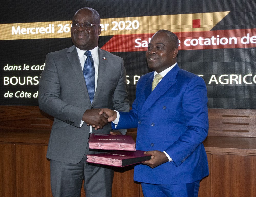 Bourse des matières premières agricoles en Côte-d’Ivoire : La Brvm et l’Arre signent un mémorandum d’entente