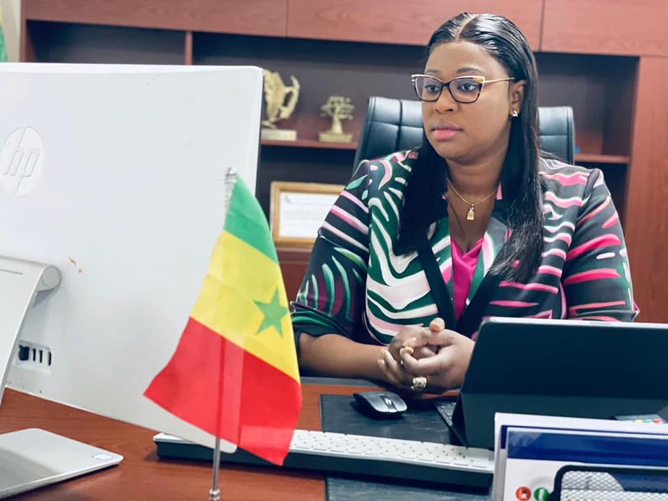 Contre les manifestations violentes, les incivilités, la destruction des biens publics : Le ministère de la jeunesse lance l’élaboration du programme d’éducation à la citoyenneté Contre les manifestations violentes, les incivilités, la destruction des biens publics : Le ministère de la jeunesse lance l’élaboration du programme d’éducation à la citoyenneté