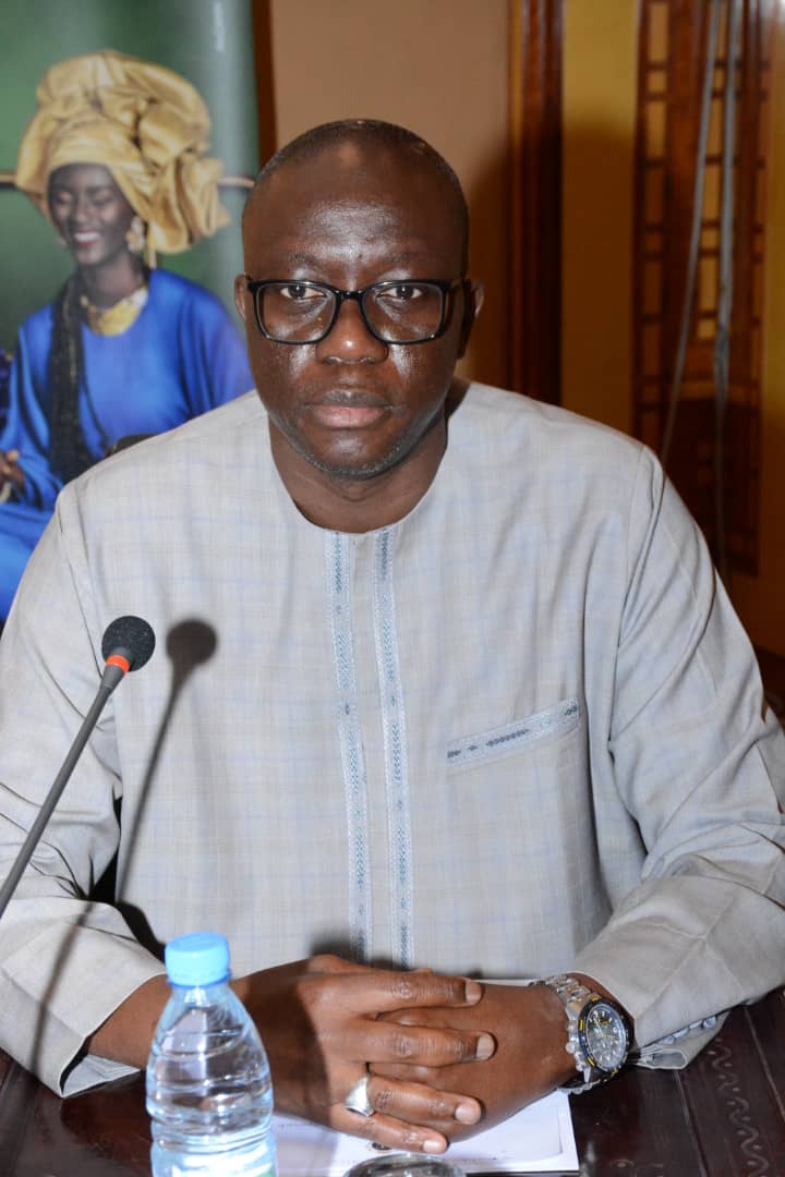 Sidy Gueye , directeur général de l’Agence nationale de l’aviation civile et de la météorologie