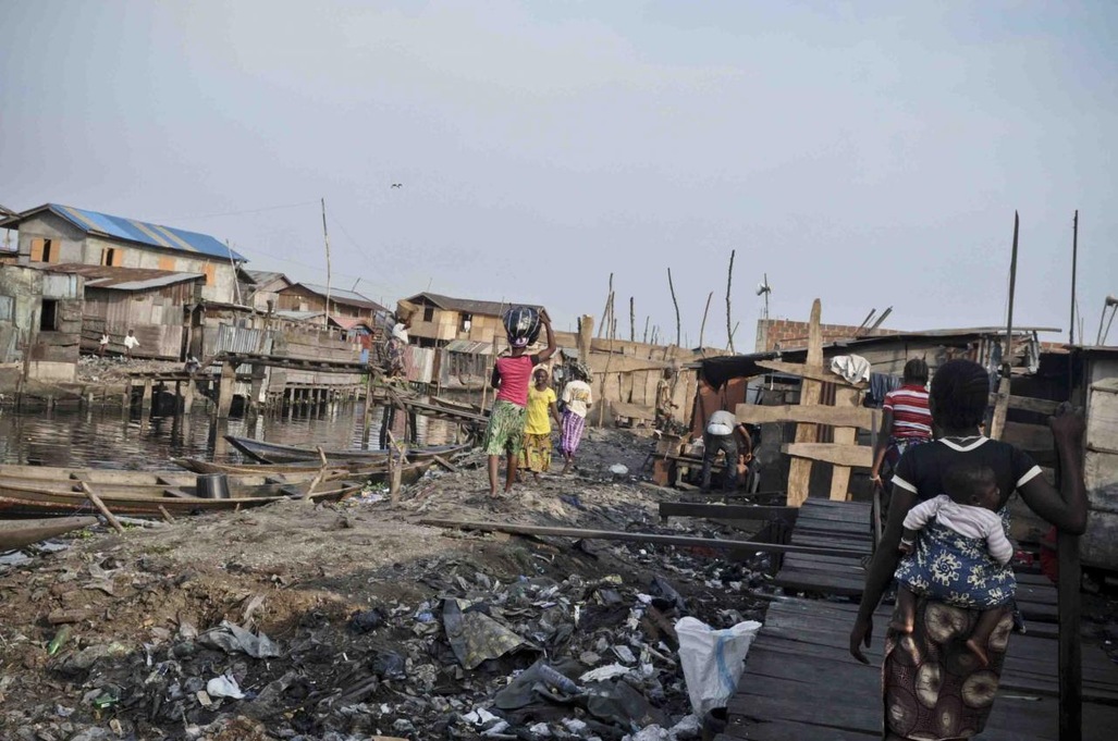 Le déficit de logements du Nigéria nécessite au minimum 360 milliards $, selon le gouvernement Le déficit de logements du Nigéria nécessite au minimum 360 milliards $, selon le gouvernement