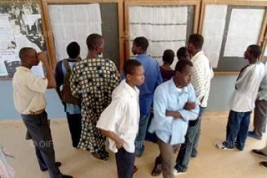 Inscription des Etudiants à l’université, Mary Teuw Niane déclare : Aucun prolongement ne sera accordé à compter de ce 25 Novembre Inscription des Etudiants à l’université, Mary Teuw Niane déclare : Aucun prolongement ne sera accordé à compter de ce 25 Novembre