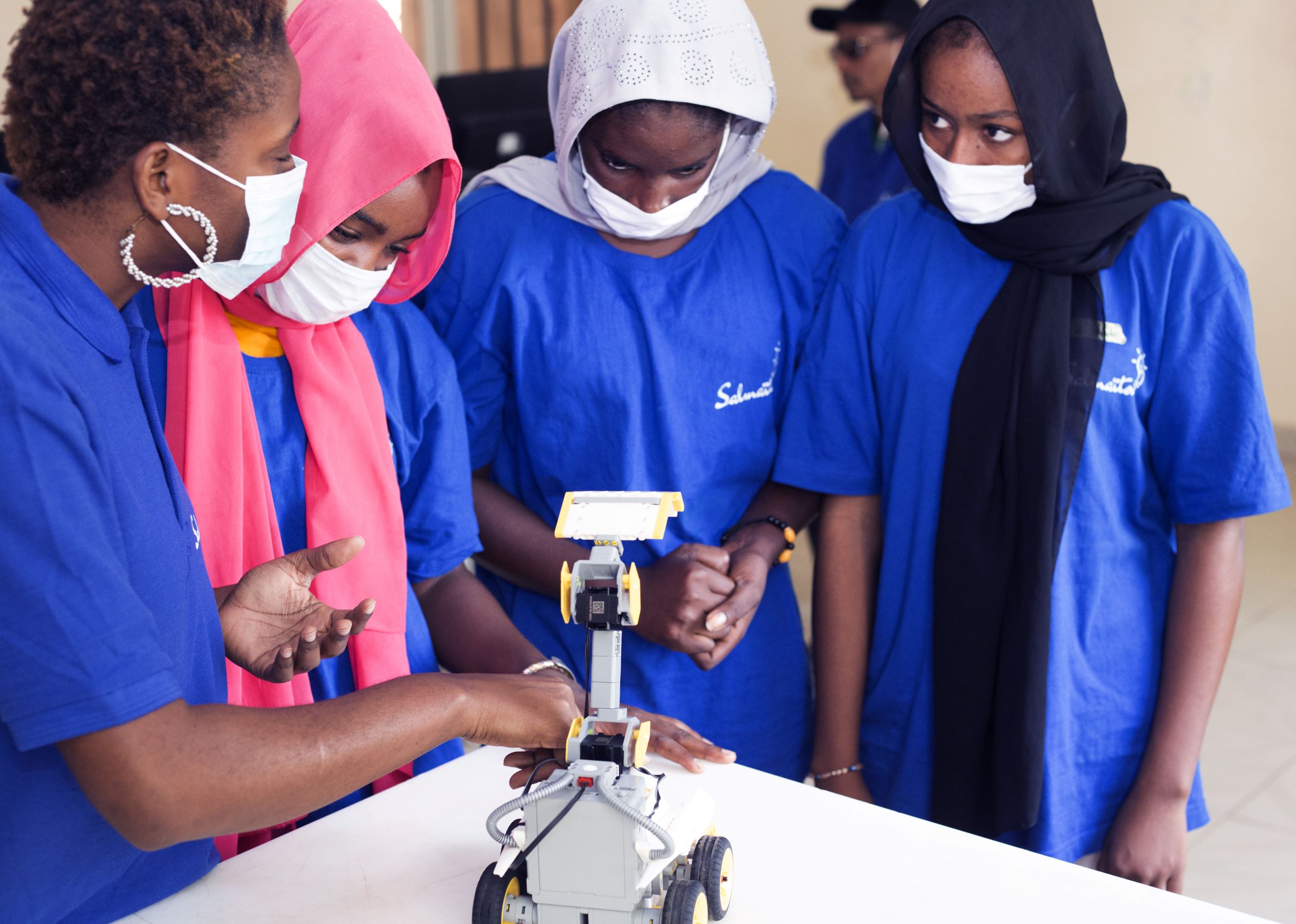 Renforcement des capacités des jeunes filles sur le digital et l’entreprenariat social :   L’UNICEF forme une centaine de filles à Médina Yoro Foulah