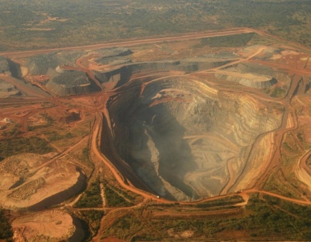 Afrique: Le Projet Afrique Extraction minière dévoile un plan d'activités ambitieux et détaillé Afrique: Le Projet Afrique Extraction minière dévoile un plan d'activités ambitieux et détaillé