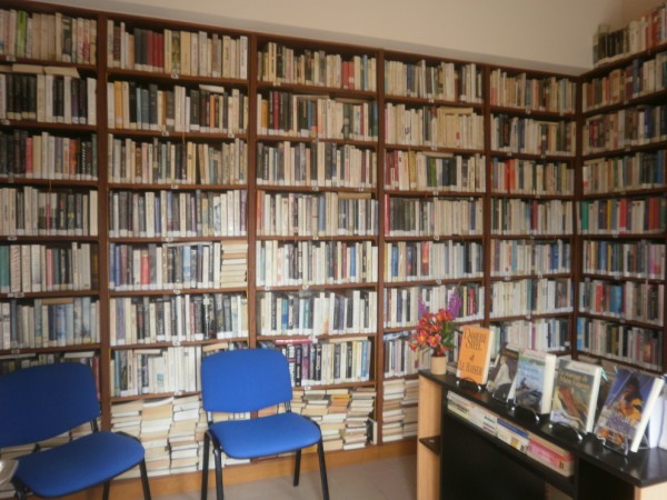 Ibrahima Lô : "Il est illusoire de vouloir développer l'Afrique tout en dédaignant le livre et la lecture" Ibrahima Lô : "Il est illusoire de vouloir développer l'Afrique tout en dédaignant le livre et la lecture"