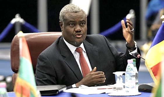 Moussa Faki Mahamat : un médiateur sollicité Moussa Faki Mahamat : un médiateur sollicité