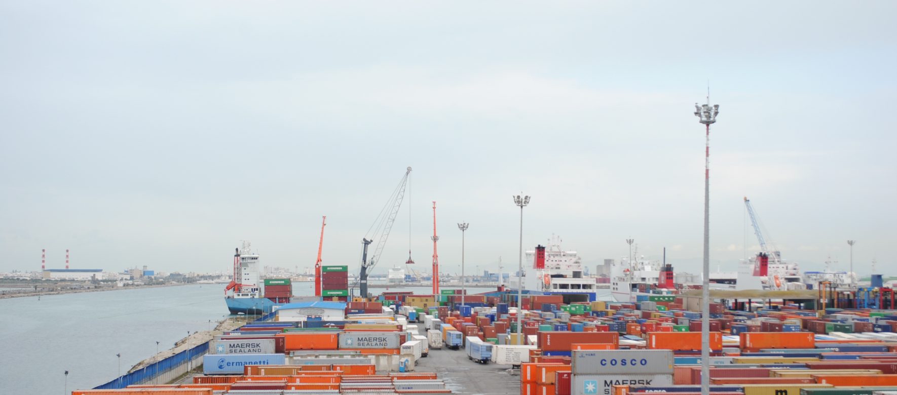 Tunisie : Progression de 31,6% des exportations durant les deux mois de l’année 2022