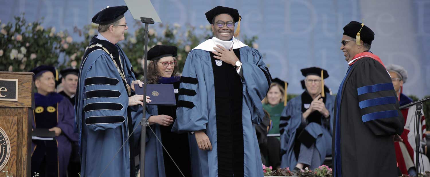 Université Duke :  Le président de la Bad reçoit un doctorat honorifique