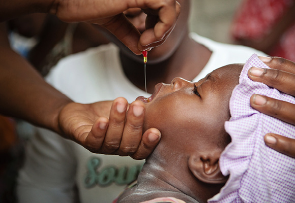 Prix Innovation Santé 2014 : Des idées locales pour définir des programmes de santé nationaux visant à réduire la mortalité infantile dans les pays en développement