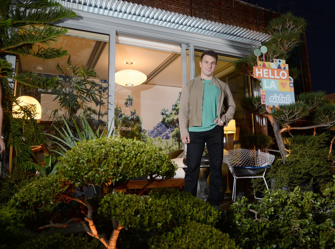 Airbnb Uber Lyft de l conomie collaborative au Airbnb Uber Lyft de l conomie collaborative au