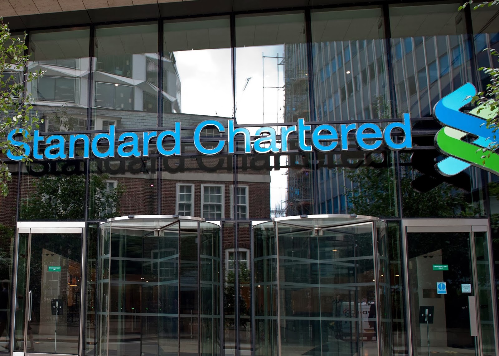 Standard Chartered prévoit d'embaucher au moins 1000 personnes en Afrique sur les deux prochaines années