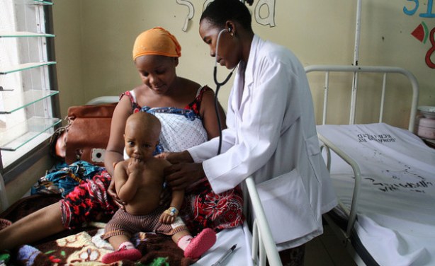 Santé maternelle et néonatale: les partenaires font le point dans les régions de Saint-Louis et Matam Santé maternelle et néonatale: les partenaires font le point dans les régions de Saint-Louis et Matam