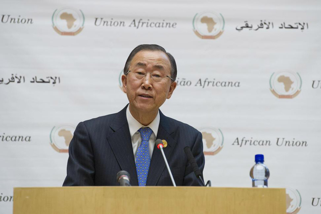 Ban Ki-moon, le Secrétaire général des Nations Unies plaide en faveur du développement et de la paix