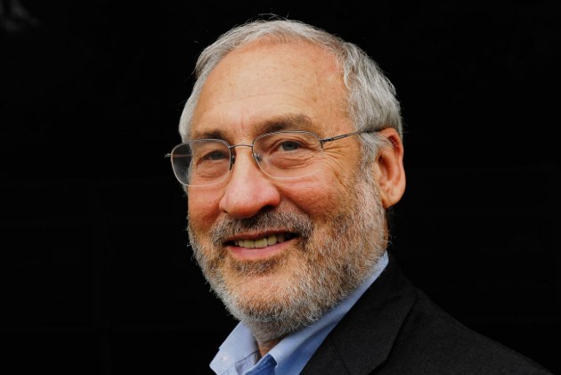 Joseph E. Stiglitz, prix Nobel en sciences économiques, est professeur à l'Université Columbia. Joseph E. Stiglitz, prix Nobel en sciences économiques, est professeur à l'Université Columbia.