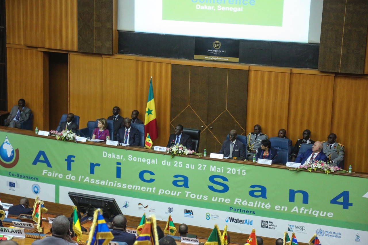 Sénégal : Macky Sall appelle à affecter davantage de ressources à l'assainissement