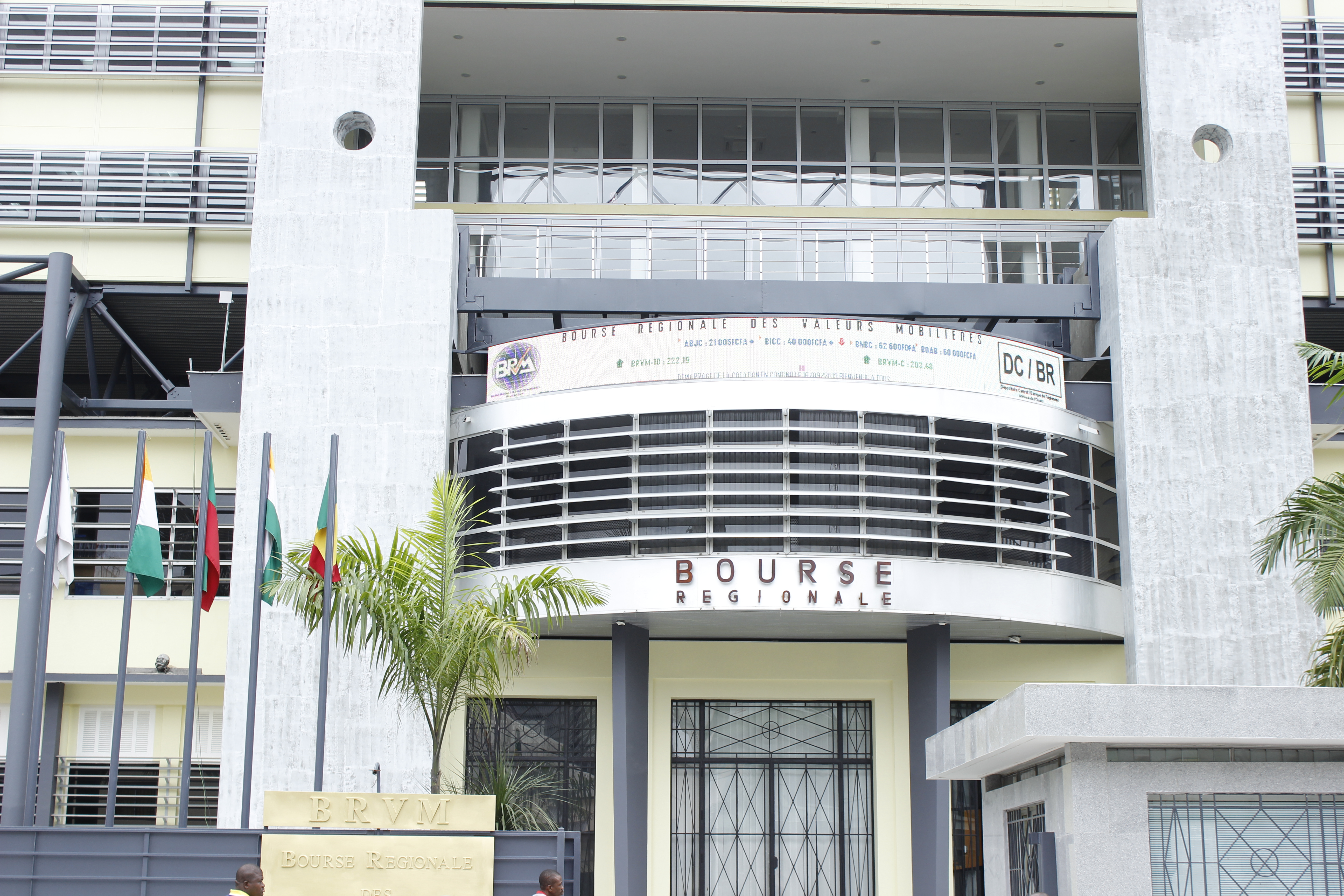 Bourse : ETI et Filtisac  CI sont les titres les plus actifs