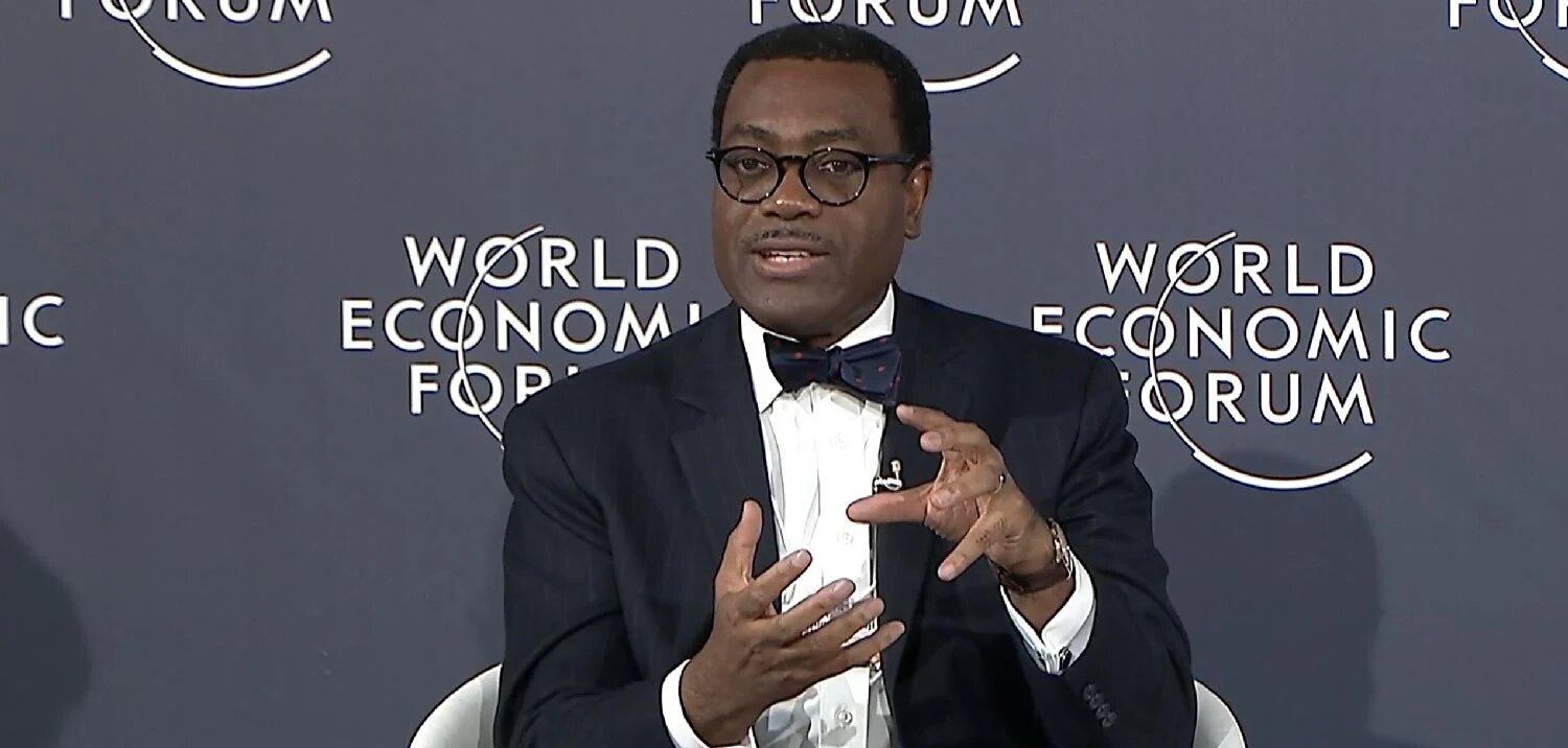 « Le potentiel de l’Afrique est indéniable, mais nul ne se nourrit de potentiel… Nous devons libérer ce potentiel », a déclaré le président du Groupe de la Banque africaine de développement, M. Akinwumi Adesina.