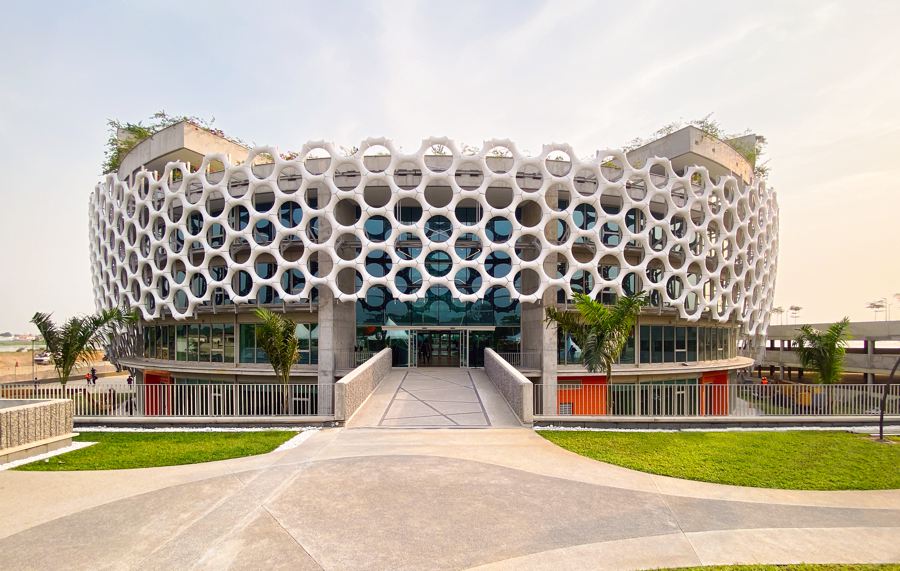 Retour sur investissements : Orange Côte d’Ivoire versera 117,511 milliards de dividendes à ses actionnaires le 3 juin 2024. Retour sur investissements : Orange Côte d’Ivoire versera 117,511 milliards de dividendes à ses actionnaires le 3 juin 2024.