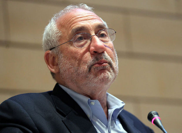 Le prix Nobel d’économie Nobel, Joseph Stiglitz a estimé à Addis-Abéba que les pays en développement doivent revoir leur copie Le prix Nobel d’économie Nobel, Joseph Stiglitz a estimé à Addis-Abéba que les pays en développement doivent revoir leur copie