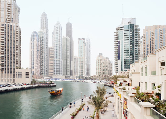 Flux de migrants millionnaires : Les Emirats arabes unis arrivent en tête avec 6700 migrants fortunés