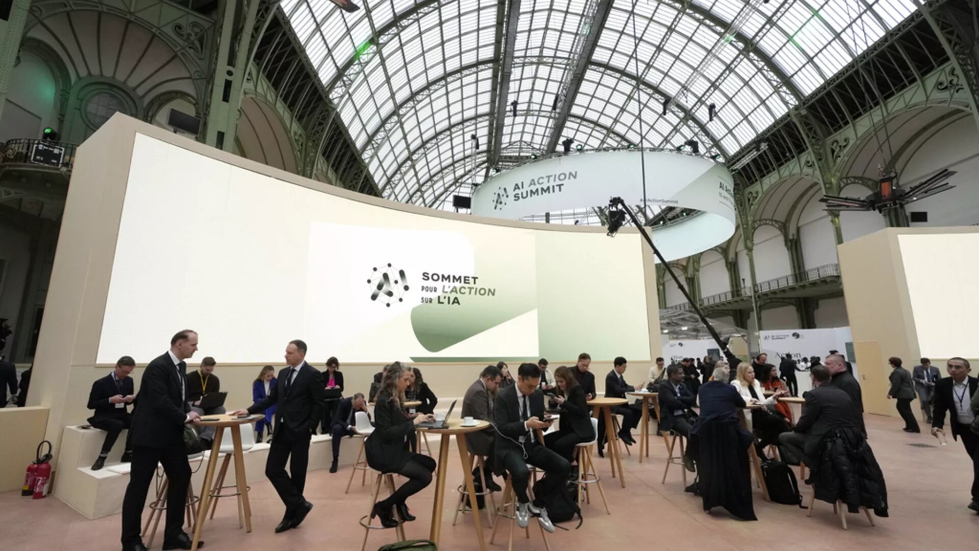 Sommet international de l’IA : Entre promesses d'innovation, souveraineté numérique et nouveaux enjeux de gouvernance