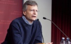Citoyens du monde, fumistes nationaux