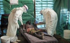 Ebola: une étude accuse le FMI d’avoir affaibli les systèmes de santé des pays touchés