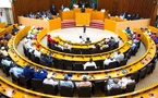 Sénégal : Les députés en session extraordinaire pour rétablir les droits et taxes sur l'importation des téléphones