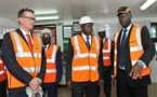 Energie : Adama Toungara accueille un ministre britannique sur le site de la centrale électrique d'Abidjan