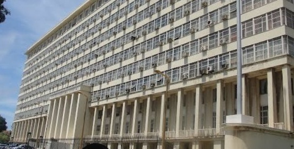 Emploi au Sénégal : Les agents de la fonction publique en hausse, des signaux contrastés dans le privé